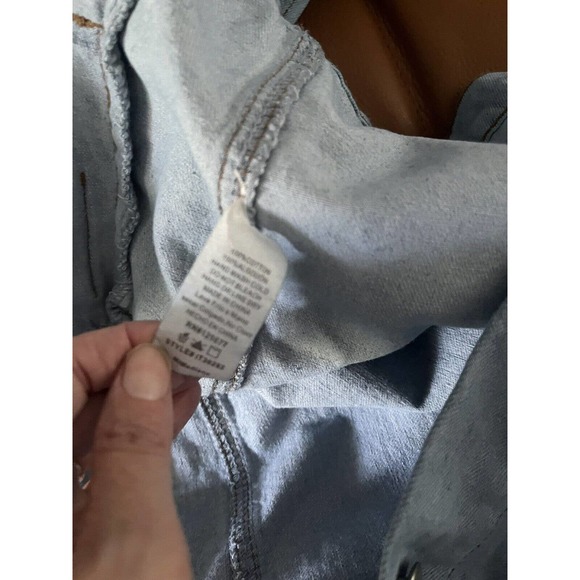 American Threads Light Wash Cotton Denim Button Front Jean Jacket Size Medium - Picture 5 of 5